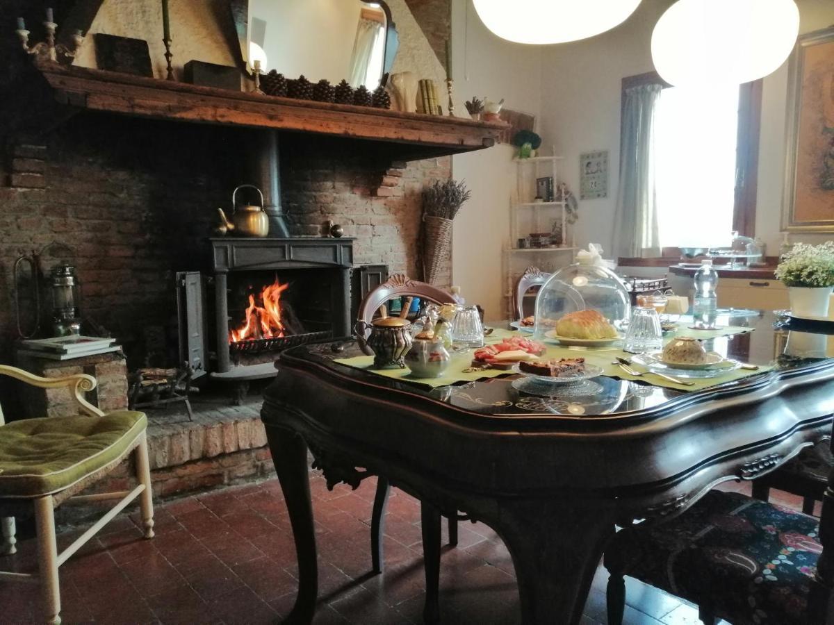 Corte Di Maggio B&B Country House Імола Екстер'єр фото